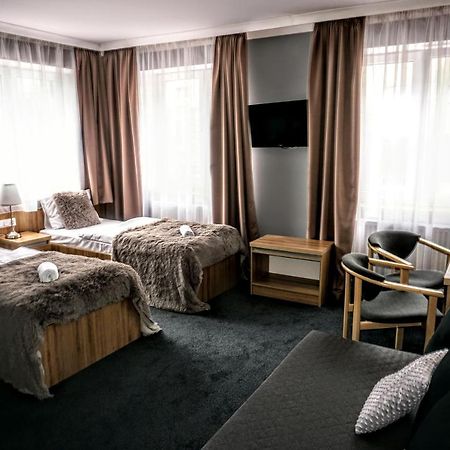 Aviator Hotel Restauracja & Spa Pabianice Dış mekan fotoğraf