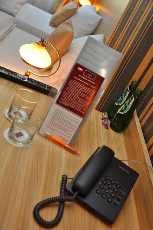 Aviator Hotel Restauracja & Spa Pabianice Dış mekan fotoğraf